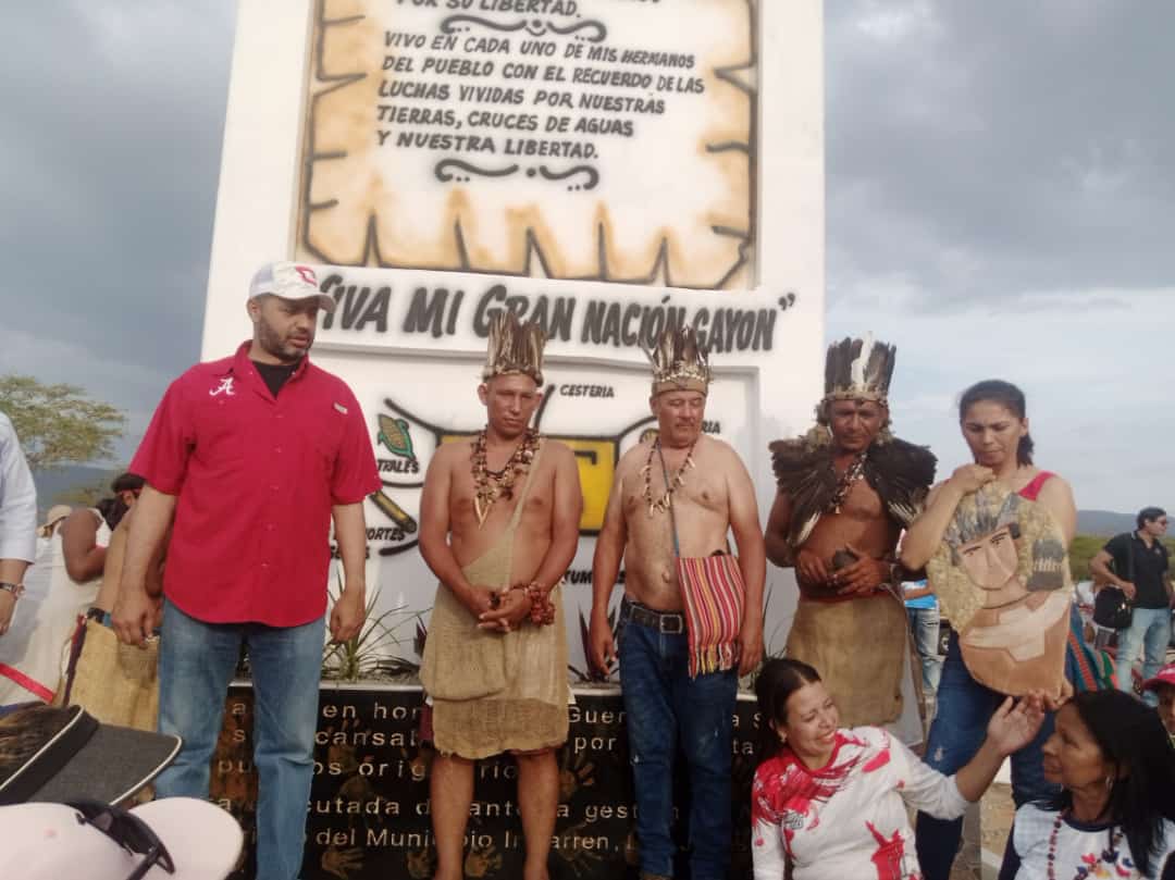 #27Abril Nuestro Alcalde @LuisJonasReyes fue recibido en Bobare por nuestros Indios Gayones, hermoso acto con nuestra gente. @NicolasMaduro @dcabellor @PartidoPSUV @VTVcanal8