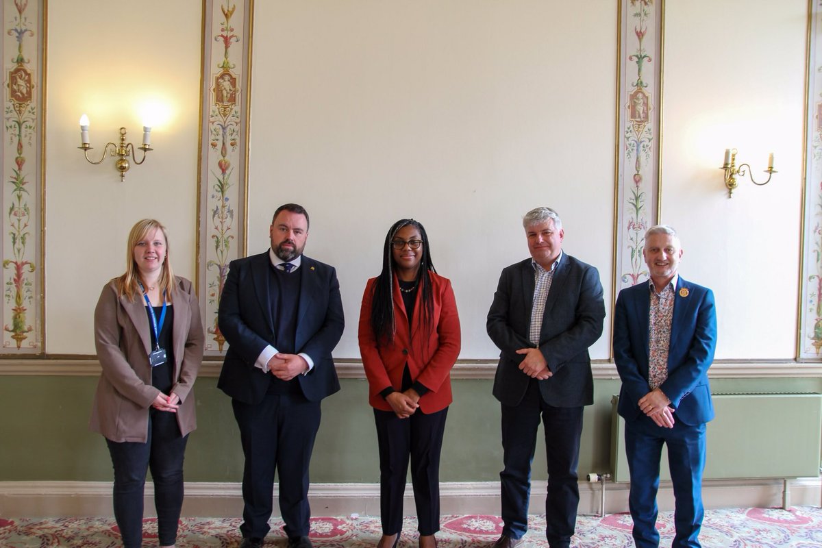 Thanks to our members for asking informative questions to the Secretary of State for Business <a href="/KemiBadenoch/">Kemi Badenoch</a> and local MP <a href="/chrisloder/">Chris Loder</a> Town Chamber matter.