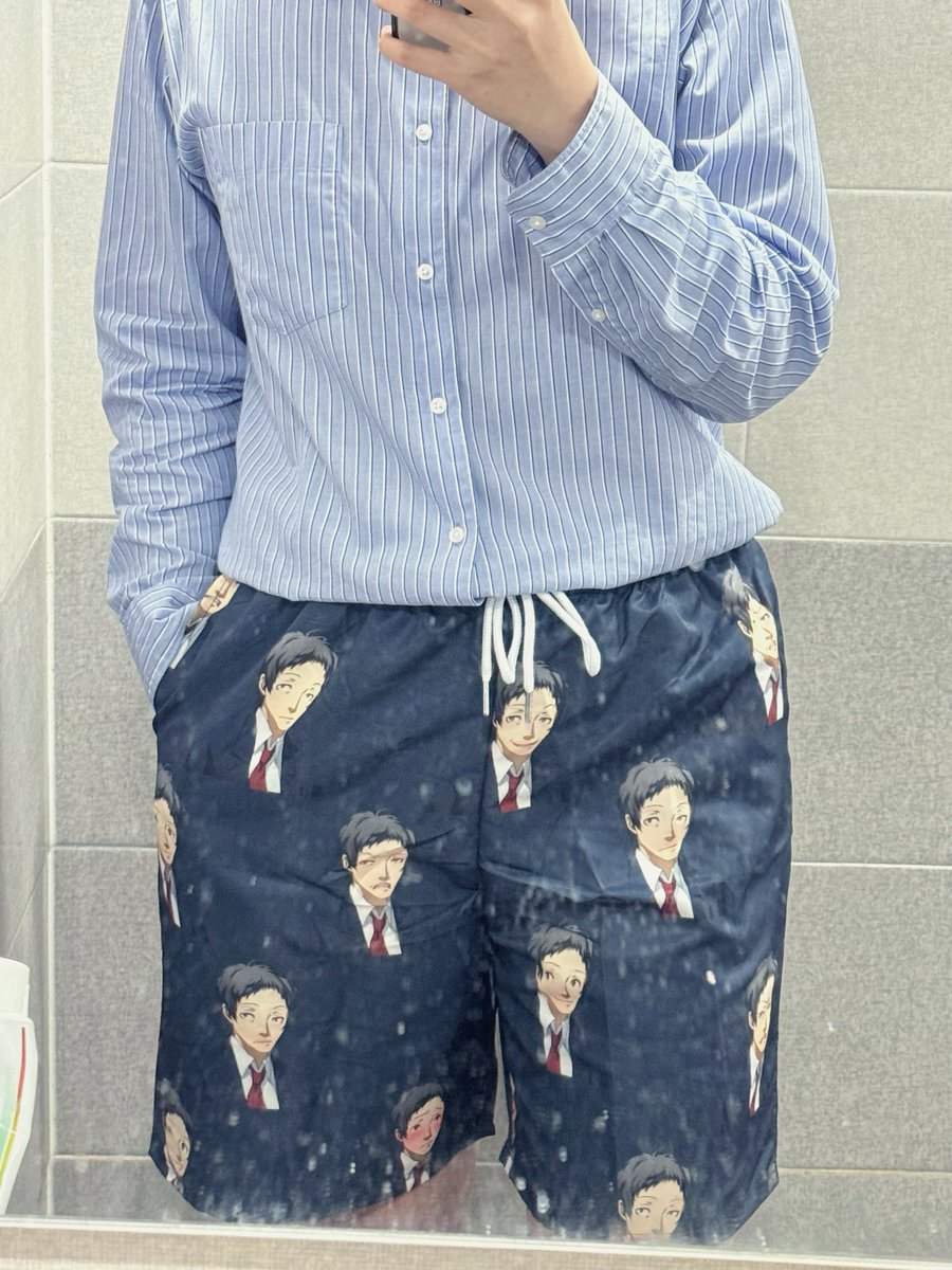 _wuwuQAQ's tweet photo. Adachi Shorts（Maybe it's for sale in JUNES) https://t.co/3bWkPdwjCo