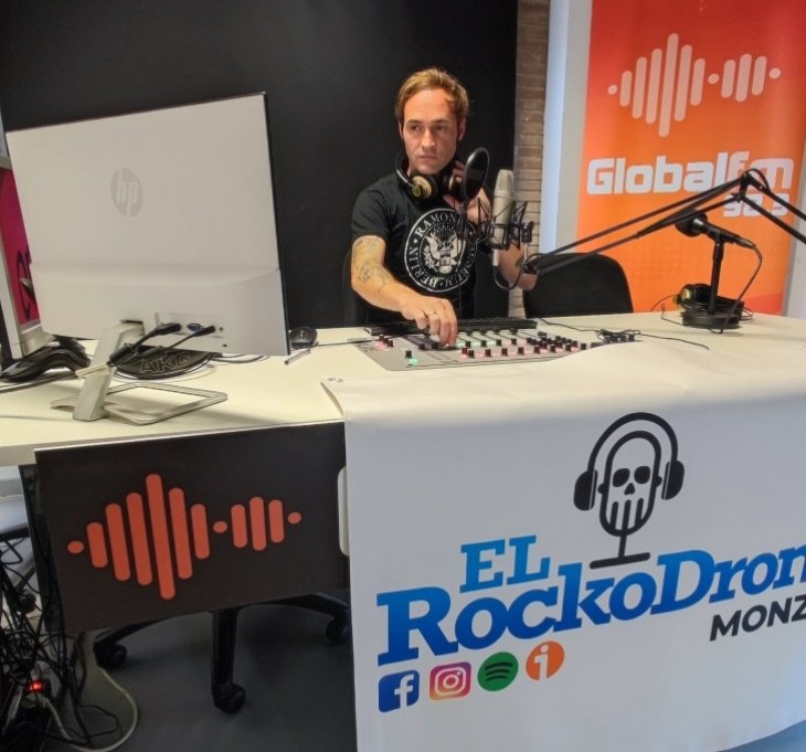 Os recomiendo que escucheis este programón llamado #ElRockodromo. Programa 310. #GlobalFM
Con Diego Bonet 🎙️🎧 
go.ivoox.com/rf/128091214