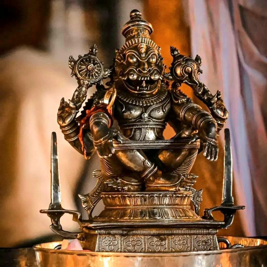 नृसिंहं भीषणं भद्रं मृत्युमृत्युं नमाम्यहम् Narasimha swamy sannidhi at Thiruvananthapuram