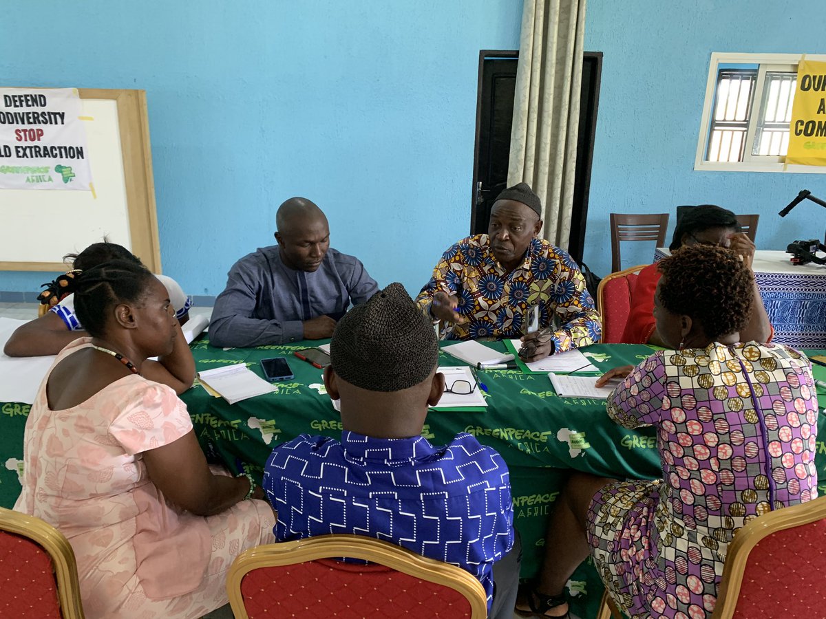 GreenpeaceAfrik's tweet photo. Session de brainstorming sur les problèmes rencontrés par les différentes communautés affectées par les différentes industries extractives au Cameroun.

#Protégernosforêts https://t.co/Pppurod3CK