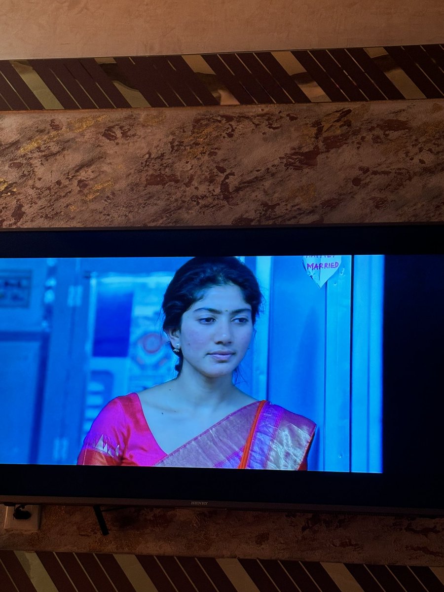 @AppleTV 76) #Fidaa 
All time fav !!!!