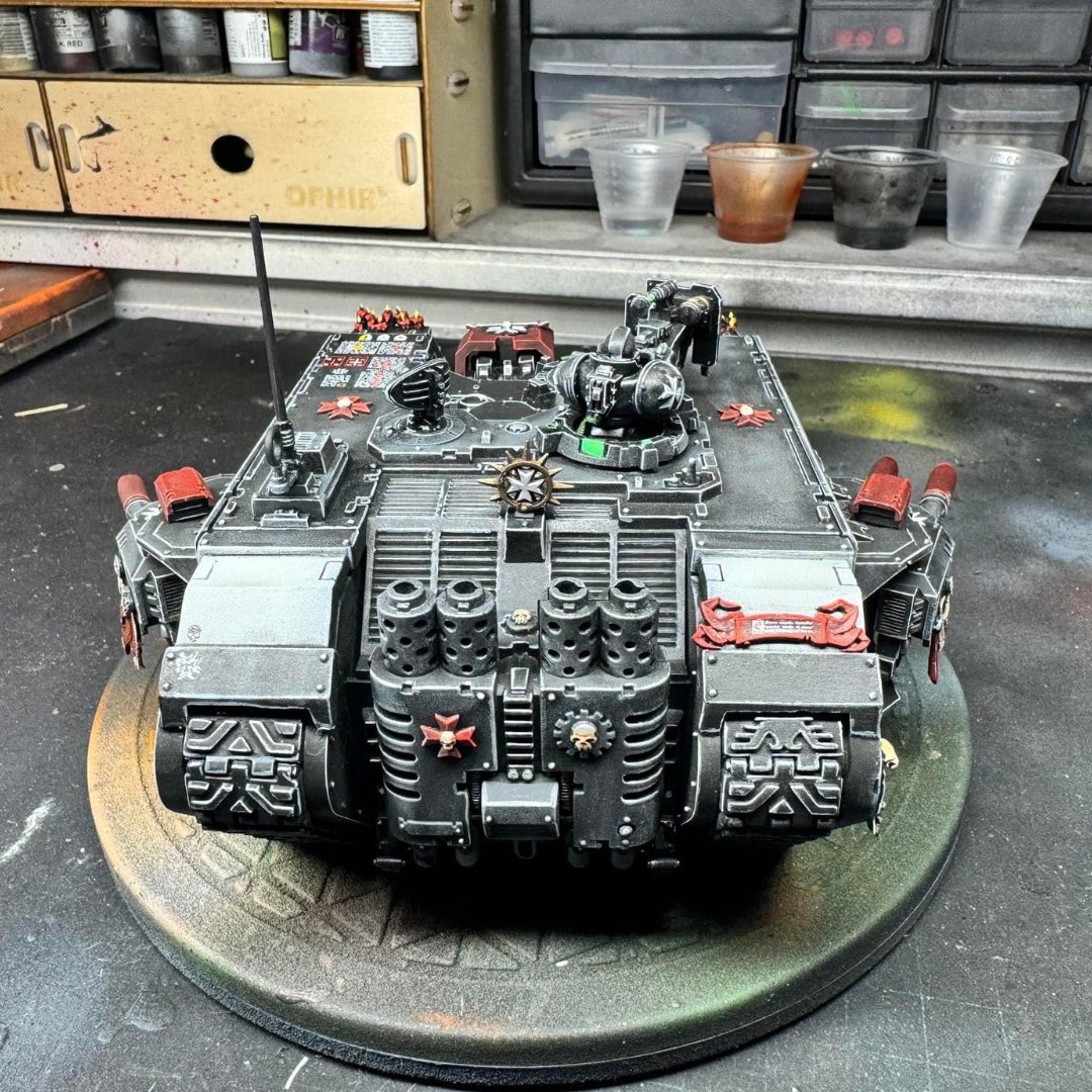 Tom Allen has finished his latest #heavysupport option for his crusade: a #landraider He has even given it a base. What do you feel about bases for vehicles? Do you do it? #blacktemplars #40k #modelpainting #blacktemplars_40k #warhammer #spacemarine #citadel #gamesworkshop