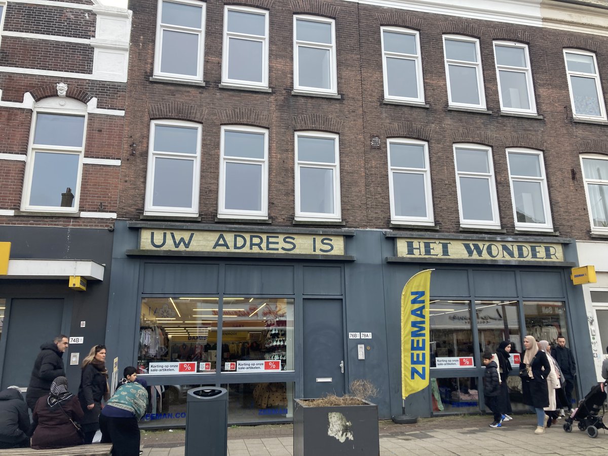 Tweede Kamer stemt in met Wet betaalbare huur
De Huurcommissie zorgt ervoor dat haar informatie en systemen klaar zijn op het moment dat de nieuwe wet ingaat. Zodra de wet definitief is, zal de Huurcommissie informatie op haar website publiceren.
Lees ook: bit.ly/3wkj1pZ