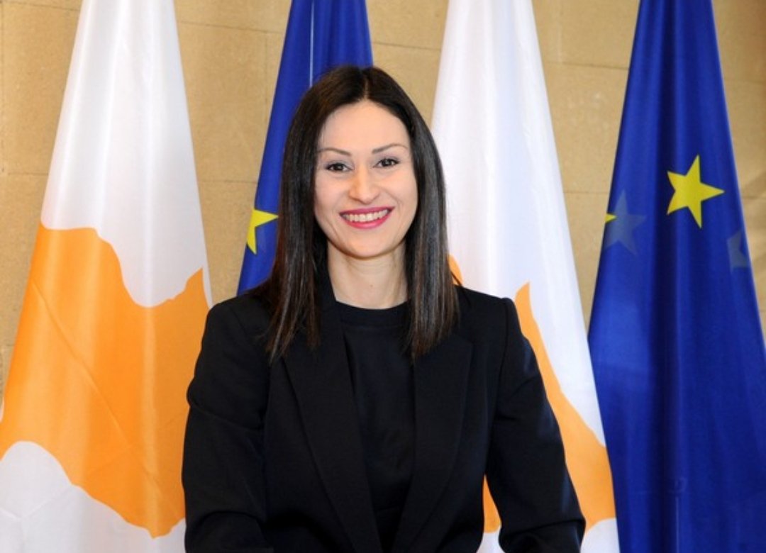 CyMOApress's tweet photo. Η ΥπΓΑΑΠ @riapan82 μεταβαίνει στο Λουξεμβούργο για το #AGRIFISH @EUCouncil 🇪🇺 και τη 2η συνάντηση #EUMED-9.
Μετά την έγκριση ευνοϊκών ρυθμίσεων για τους αγρότες από το @Europarl_EN, η Κύπρος προωθεί την απλούστευση της ΚΑΠ και ενίσχυση των γεωργών.
📝 🔗 https://t.co/x2010OuLtx https://t.co/l5DJcogIpn