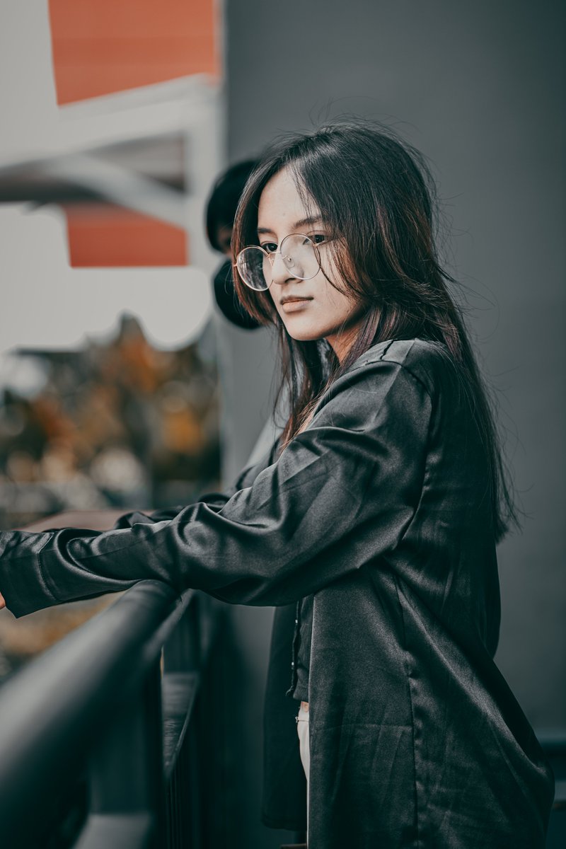 𝐊 𝐀 𝐓 𝐄

Model: Kate P. Mangngic 

#photography #portrait #canon #streetportrait #portraitphotography #canonphotography #mood #people #random #studentmodel #betteronvero #tamron85mm