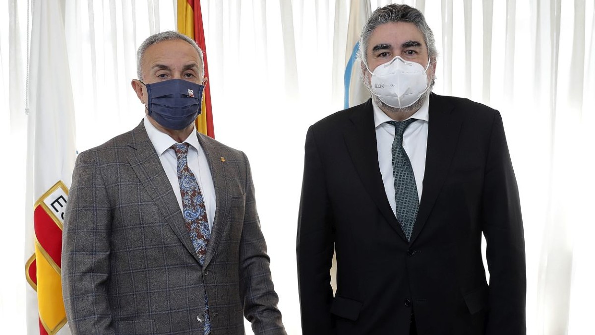 rafafdezOCR's tweet photo. 🎙️🎙️📻📻 @OndaCero_es #NoVoyADimitir
Los #Cortijos nunca defraudan. Aquí os dejo el capítulo 10 de #NoVoyaDimitir de anoche en @radioestadio con @GonzaloPalafox
✅La carta bomba de @fifacom_es y @UEFA al gobierno español @deportegob que deja a nuestro fútbol con todas las alertas encendidas✅
✅ La proclamación de Pedro Rocha como presidente de la @rfef
✅¿Qué ha pasado con la auditoria forense de la @rfef
✅Alejandro Blanco, el superministro del deporte español y adalid del sistema clientelar federativo
✅Los barones siguen arrasando en sus #cortijos .
Reelegidos Paco Diez en Madrid @RFFM_oficial y el investigado en SOULE, José Angel Pelaez en Cantabria @RFCF_es Sus 'Agencias de colocación' basadas en el nepotismo.
Por si tenéis un rato... 😀😊
https://t.co/KhnzlFg5pN