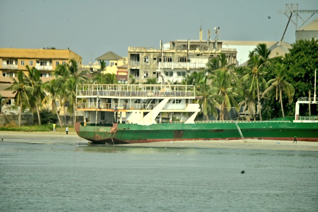 #sundaymorning rolling in to Banjul Port in #TheGambia, over 1600nautical-miles on from Ghana, 12days ago @swanhellenic