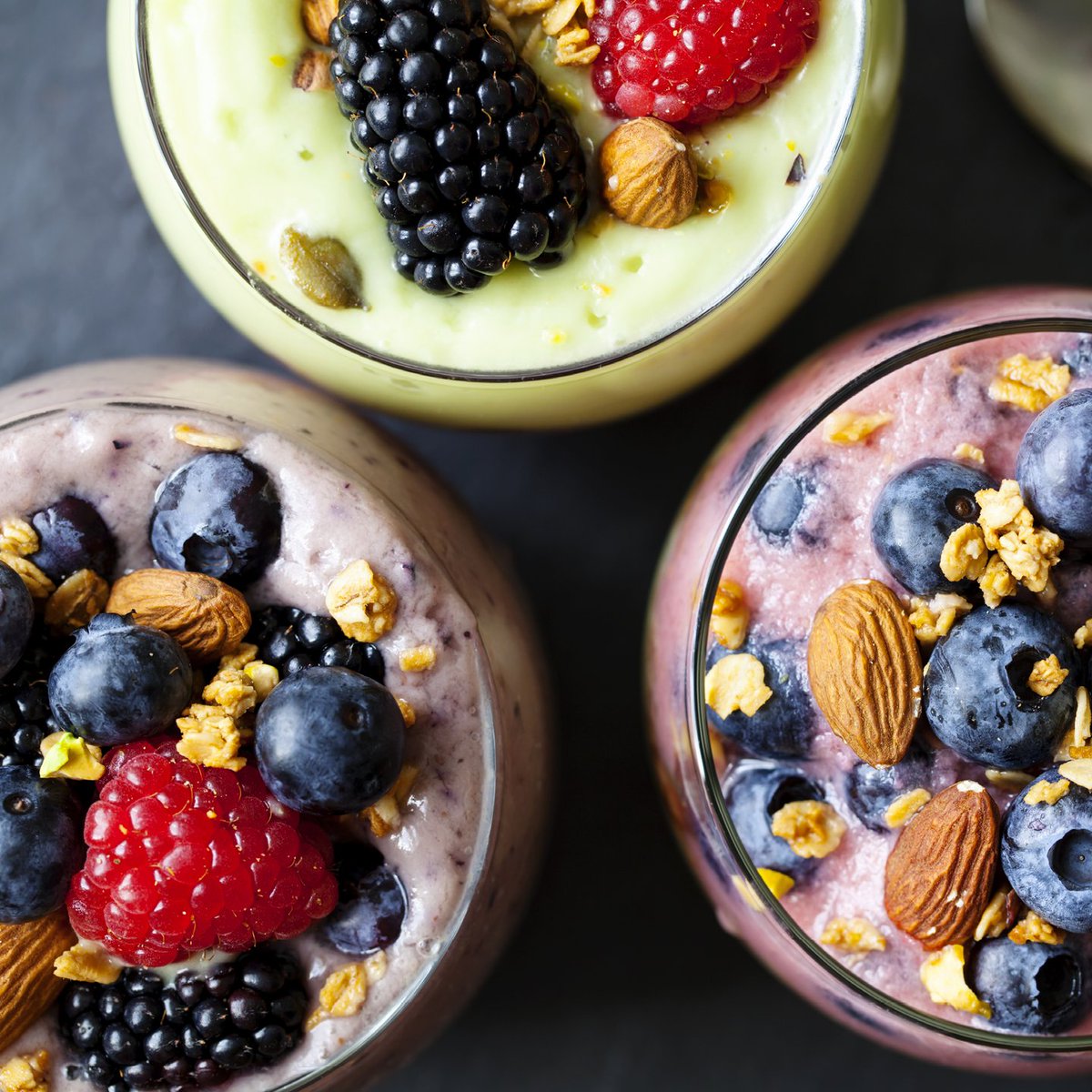 Make it a bed &amp; breakfast stay and start your day with plenty of energy by making your own smoothie at our Wellness Breakfast Station on the breakfast buffet! Book online at hil.tn/vjybhb