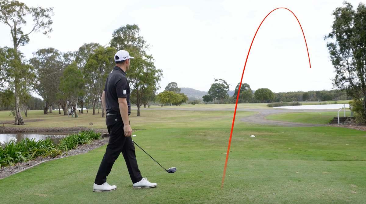 🚨FIX YOUR SLICE🚨 Are you sick & tired of slicing the ball? In this thread is EVERYTHING you need to do to stop slicing the ball Left image = Slice bias Right image = Draw bias Please bookmark, like, retweet and show some love 👊 🧵👇