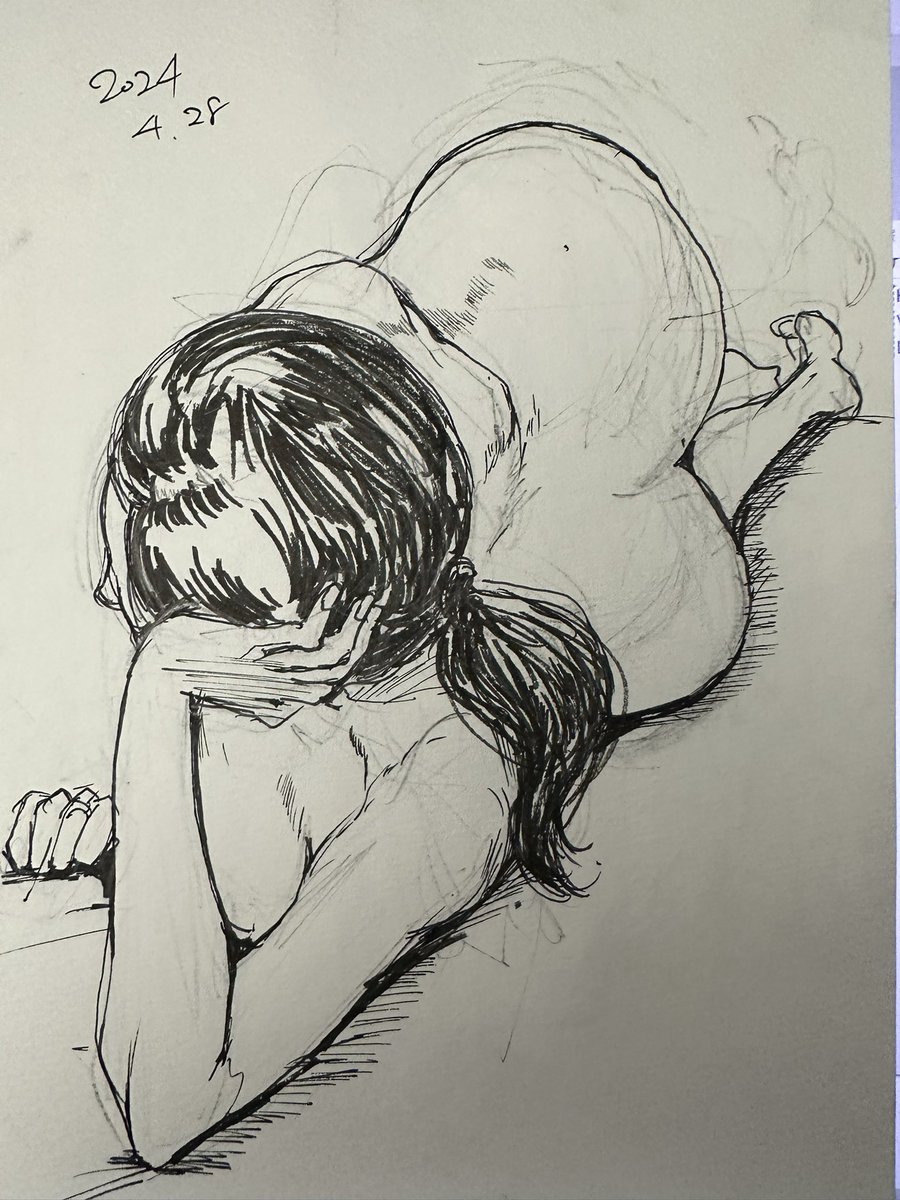 クロッキー終わったので飯食って仕事 