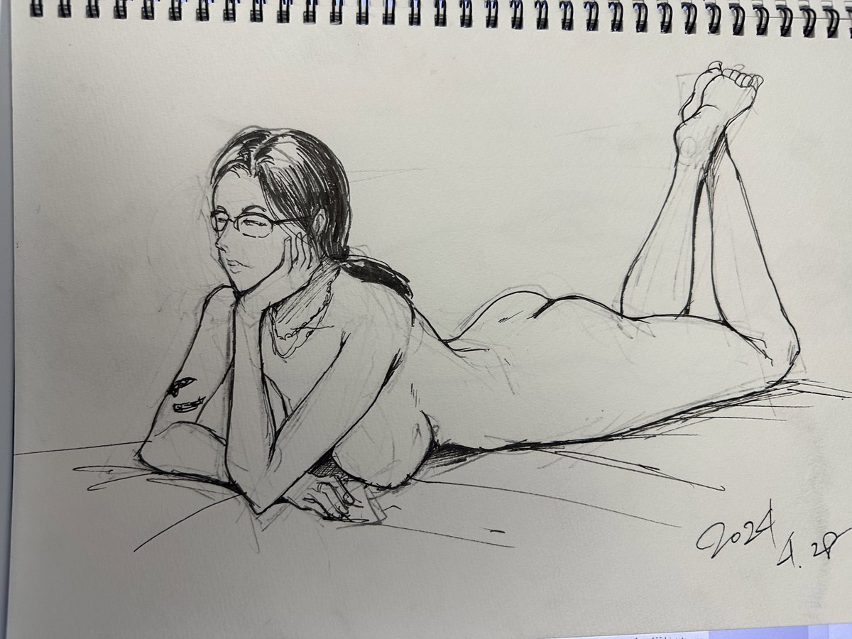 クロッキー終わったので飯食って仕事 