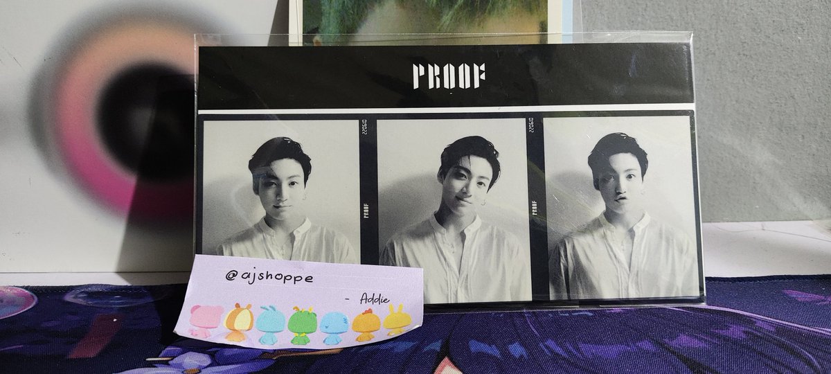 ajshoppe's tweet photo. — [♡] ; #AJSells
WTS / LFB 🇵🇭 PH

BTS Proof Triptych Jungkook
💲300 php

💜 min condition and sealed
💜 can send video for condition
💜 DM to claim

📍Cebu
PAYO
💵: Gcash, BPI or Metrobank
🚚: SDD, LBC, J&amp;T or Flash Express
🏷️ jk https://t.co/hqD6H7tw1i