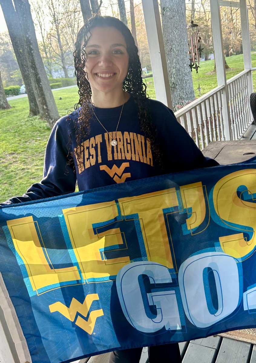 May the country roads always bring my girl back home! So excited for Bella to officially become a Mountaineer!!! Let’s GO!! <a href="/WestVirginiaU/">WVU Mountaineers · Let's Go!</a> #Classof2024