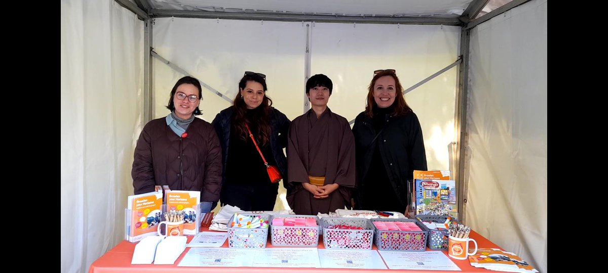 We are delighted to be here in the sunshine at @ExpJapan Festival for the fifteenth year of this vibrant celebration of Japanese language and culture! Drop by and see us! @UCD_Japan