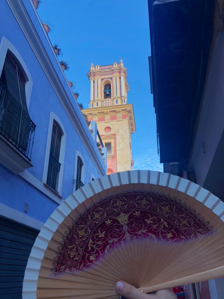 🔴 MERCHANDISING 🔴 Con motivo de nuestros Cultos principales del mes de Mayo, la Hermandad lanza nuevo merchandising como Tote Bag, tazas y abanicos entre otras cosas… Podrán adquirirse en la mesa petitoria durante los Cultos. ¡Lleva contigo la Alegría en tu día a día! ❤️