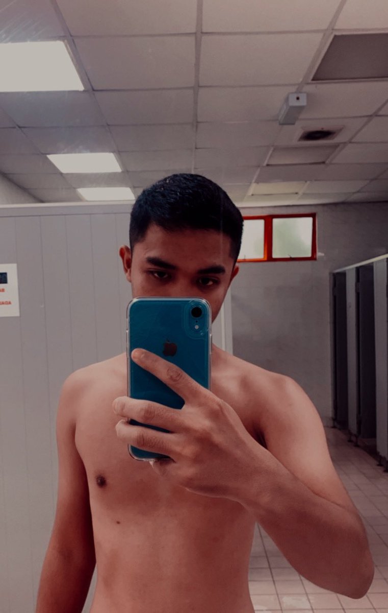 MrLight01_'s tweet photo. 🏊‍♂️🏊‍♂️🏊‍♂️ https://t.co/0R917Pg4Xx