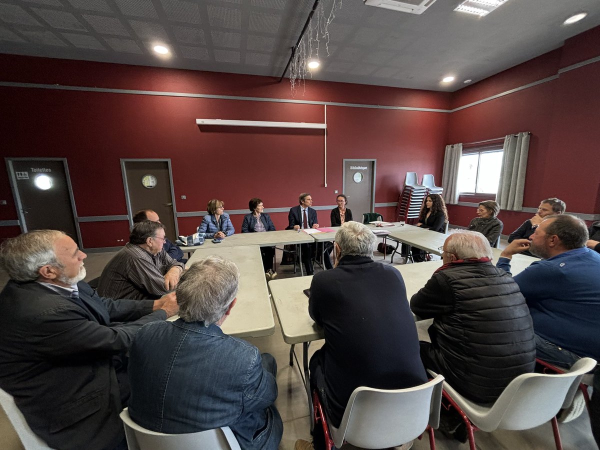 💬 Je me rends régulièrement à la rencontre des maires du Lot pour écouter leurs préoccupations et défendre fidèlement notre département au Sénat. Merci aux maires de la communauté de communes Cazals Salviac pour leur accueil et ces échanges fructueux !