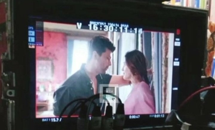 It's been a year since this pic was released🥹💘.The incredible chemistry in the picture drove everyone wild. Kushiv as #Aransh are still the hottest couple to ever grace ITV.Hoping to catch you both together in a fabulous webseries soon!❤️
#barsatein #shivangijoshi #KushalTandon