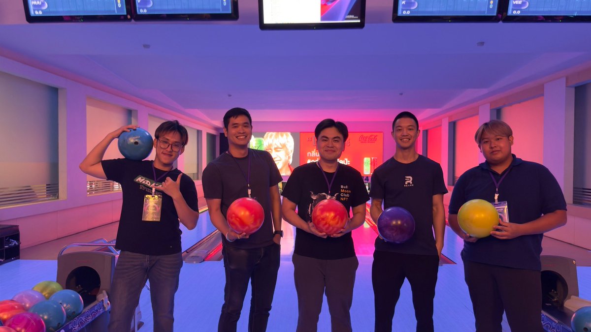 BullMoonClub NFT tweet media