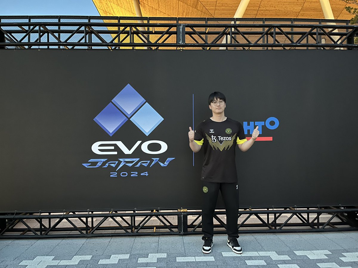 Evo japan was first tournament with  @TeamVitality A lot of people cheered for me, but I couldn't make it to top 6. I'm very sad, But going to work harder for better results next time.