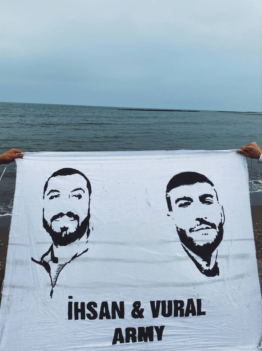 Ardakr85644750's tweet photo. Gönül davası 
YENİDOĞAN TRBÜNÜ HAYATTIR 
@1910Yenidogan https://t.co/XarYuURalD