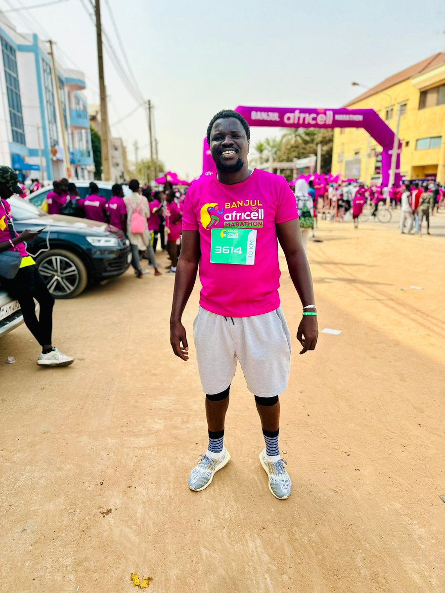 Who is ready to match up to this speed?😀😀 Our ED @saitmatty just conquered the Africell Banjul Marathon like a champ! He clocked in 10km💪🏾💪🏾 #gambia #crpd #africellbanjulmarathon