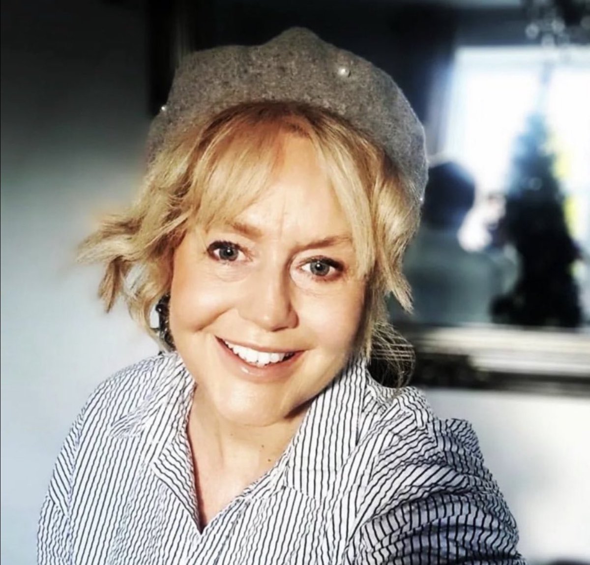 Good_Helper627's tweet image. Happy Sunday My Friends 💋😍🎁
Still Giving Out $200,000.00 USD 
Dm To Claim Yours 📦
@LotteryWinners