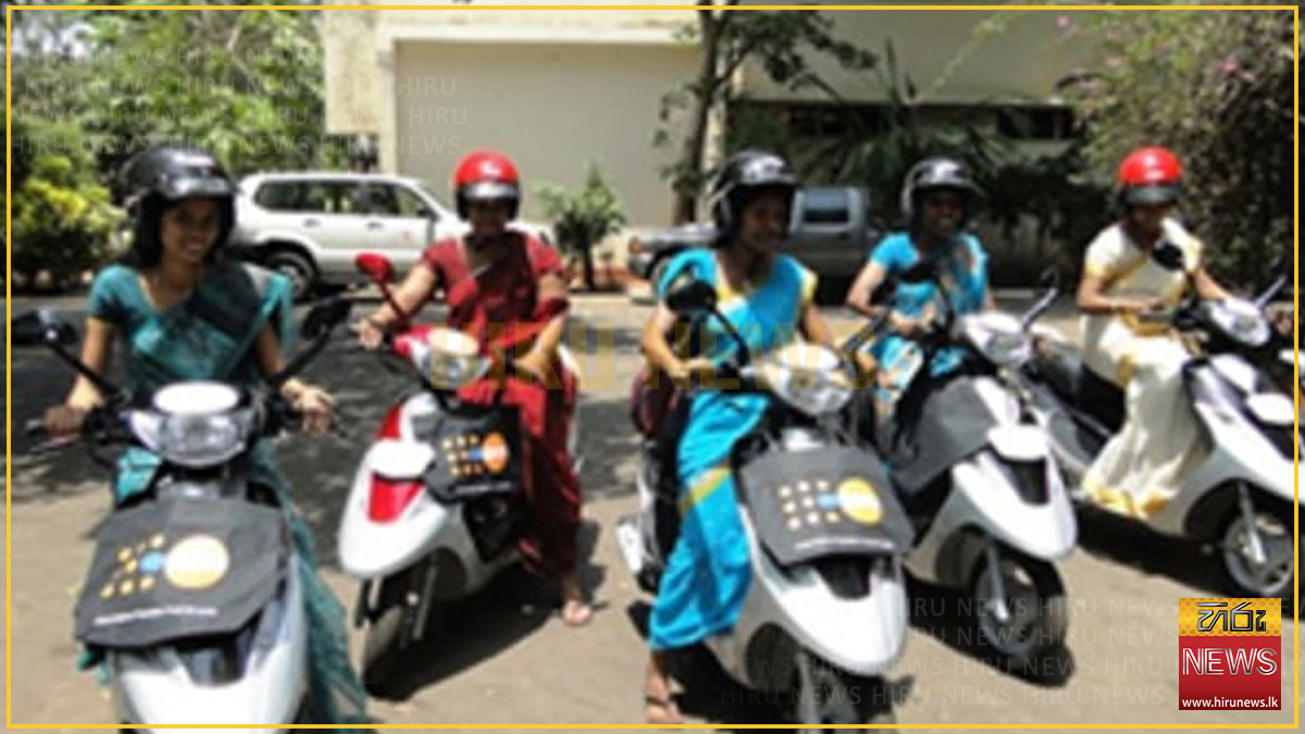 hirunews's tweet photo. හෙට දිවයින පුරා සිදු වෙන්න යන සුවිශේෂී දේ මෙන්න
Read more>>>https://t.co/JsOwA667bf
#Hirunews #HiruSinhalaNews #HiruEnglishNews #LKA #Srilanka #TruthAtAllCosts #Tommorrow #developmentofficer https://t.co/Ler5WKfQa1