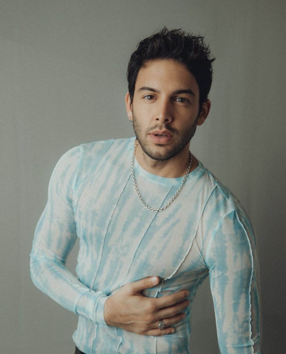 SofiaB87's tweet photo. Och apropå det.. glöm inte att rösta på ”Electric” på Rix topp 6 ‼️

Rösta på låt 4! 

Rösta här 👇
https://t.co/gw2ldl7cnM

@DarinOfficial #Darin #Electric ⚡️ #rixtopp6kl6 https://t.co/CfHl9NmM8i