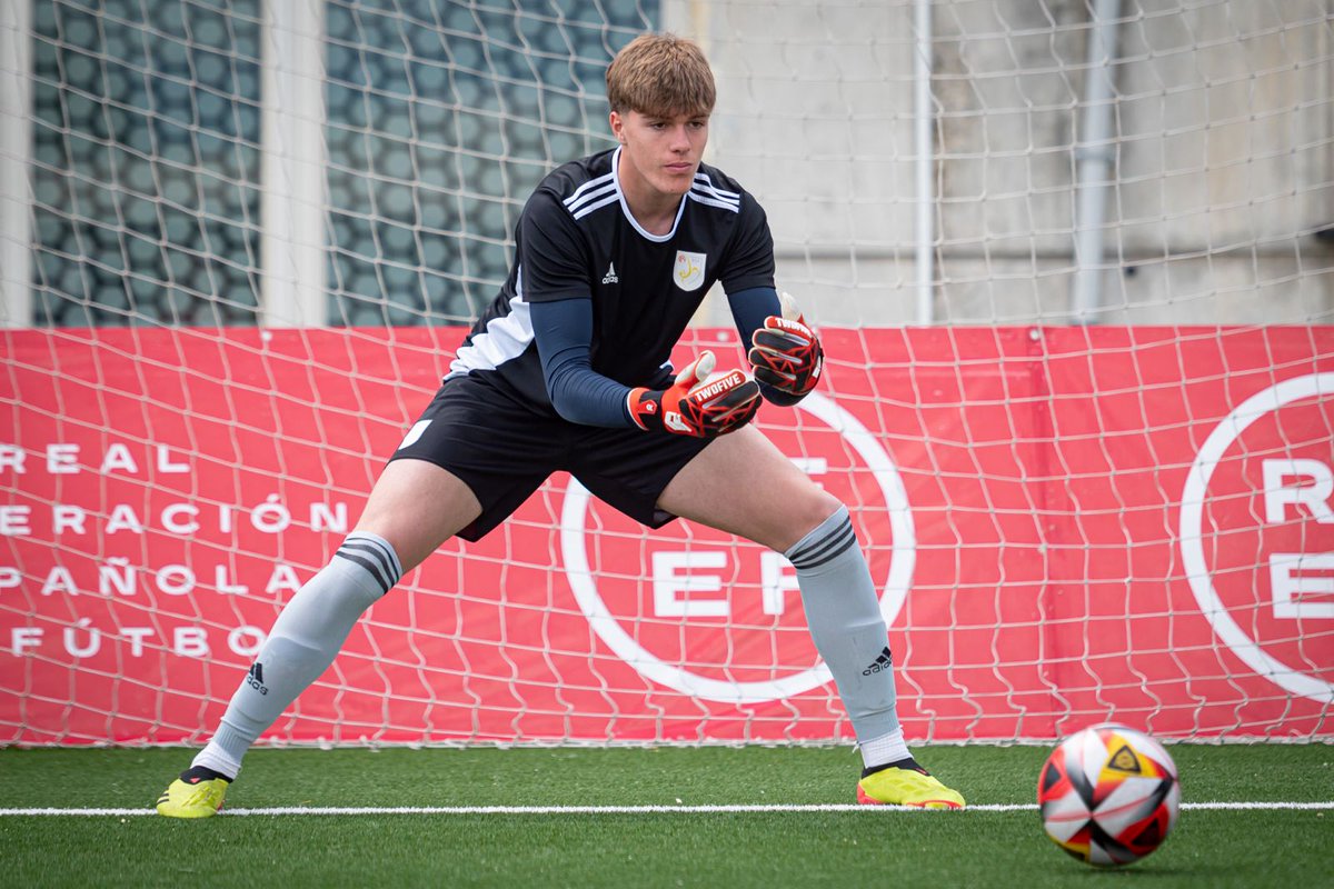 Federació Catalana de Futbol tweet media