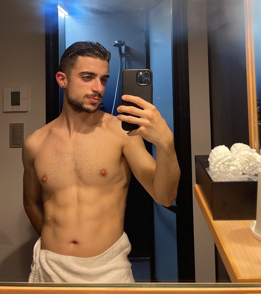 IlDadeÈTratto tweet media
