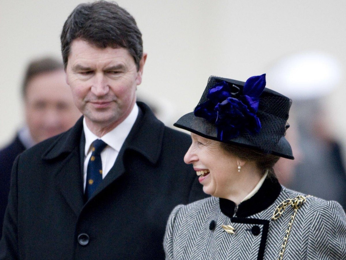 #PrincessAnne 
#TimLaurence 
#RoyalFamily 

🥰 Have a nice day!