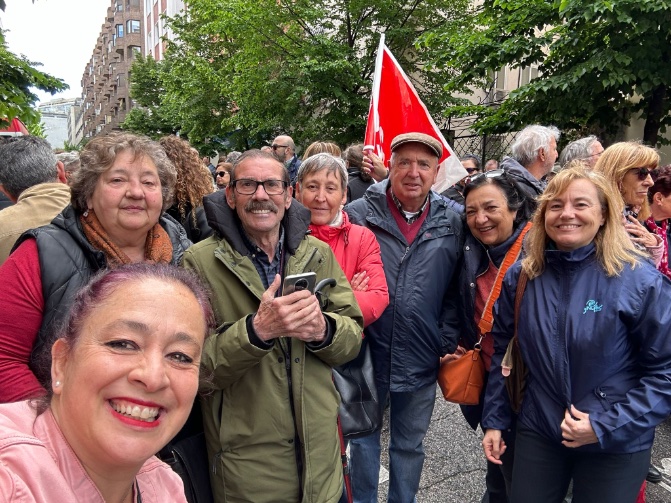 melvirarubi's tweet photo. Porque merece la pena #PedroQuédate @sanchezcastejon @PSOE https://t.co/ZqNdsYaWyt