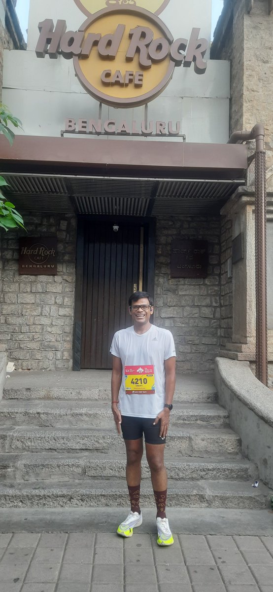 surg982's tweet photo. TCS World 10K . Doing what I do best, missing goals by 🤏.
#Sub45 when?? https://t.co/pxoA8NCdsn