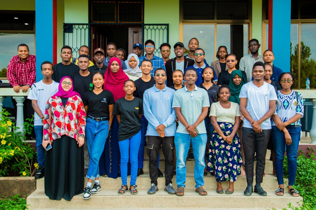 larven_tech's tweet photo. Thank you to all who attended! We couldn't have done it without you.
@SelcomTanzania @binaryxlabs
Proudly Sponsored by #Selcom
#LarvenHackathons #Larven #Hackathon https://t.co/PeMDXl3uGb
