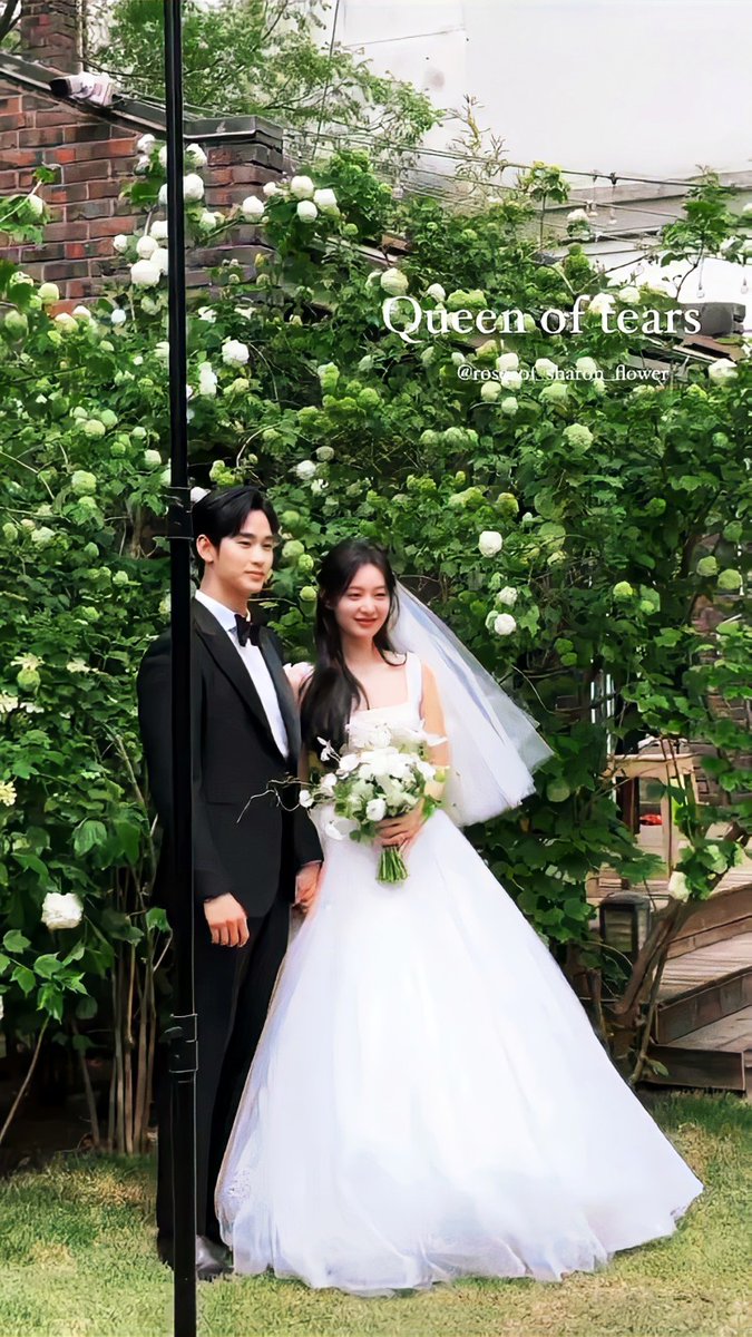HaeinHyunwoo's tweet photo. Once again, Kim Soohyun and Kim Jiwon are amazing.

It's really rare for acting and face combination to work together perfectly, but it's the best combination of my life.. To be honest, please meet again for the sake of the viewers...

#QueenOfTears https://t.co/4PQcokneJj