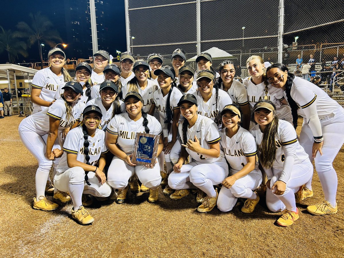 Congratulations to Mililani for winning the 2024 @OIASports DI Softball Championship! The Trojans beat the Kapolei Hurricanes, 13-2, in 5 innings to win their 12th league title and first since 2017 🏆🥎 @HIsportsradio