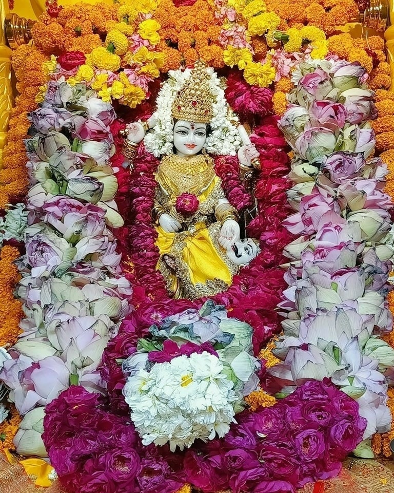 Maa BaglaMukhi Mandir tweet media