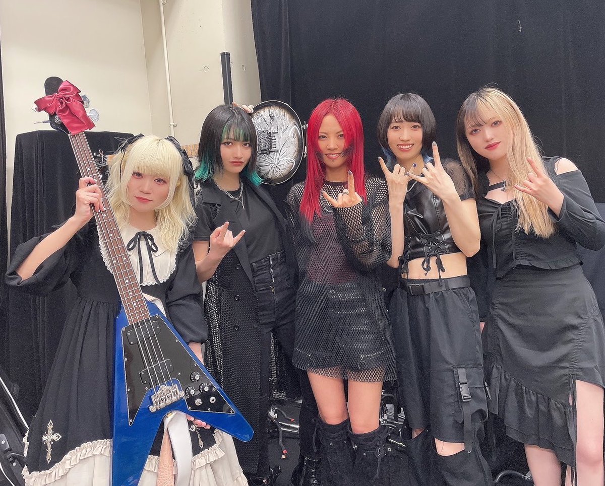 たくさんのご来場ありがとうございました！🤘🔥 PLUMERIA、RageLmin、UNDERLIESのみなさん、ご出演ありがとうございました！！ 最高に熱いイベントとなりました！ BRIDEAR次回のライブは6/29、代官山UNiTにてお待ちしております⚡️⚡️