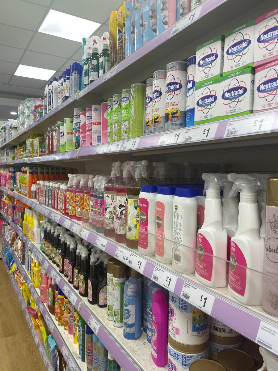 It's time for the annual Spring clean! 🫧🧼🧹 Get everything you'll need from The Range now! #Chatham #Medway #DocksideOutletCentre #TheRange #Cleaning #SpringClean