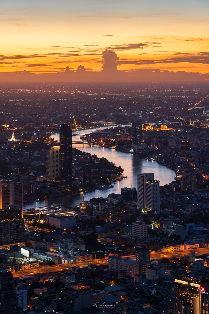 sekkusanphoto's tweet image. バンコク
Bangkok
กรุงเทพ

อีกภาพนะครับ