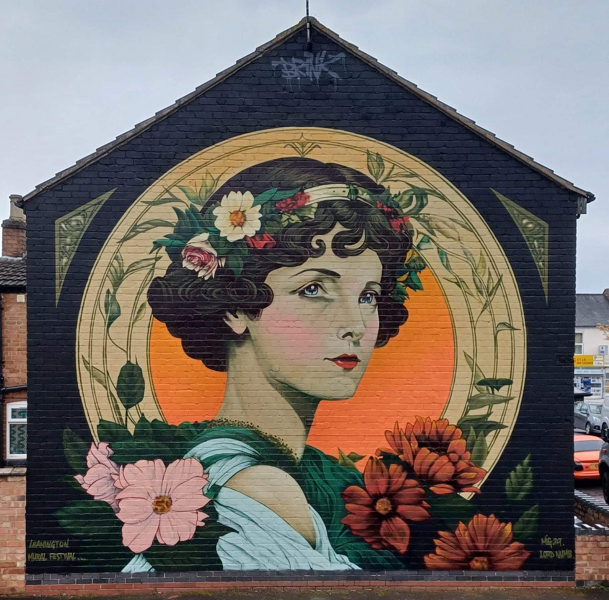 Mig29 & Lord Numb take on their biggest mural challenge so far with this Art Nouveau style portrait for Leamington Mural Festival 2024.
A huge thank you to Art Friends Warwickshire for supporting this project!

#leamingtonspa #loveleam #muralfestival #mural #art #artnouveau
