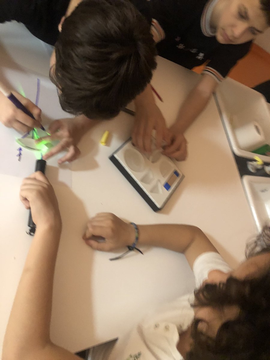 Perihan Akyürek tweet media