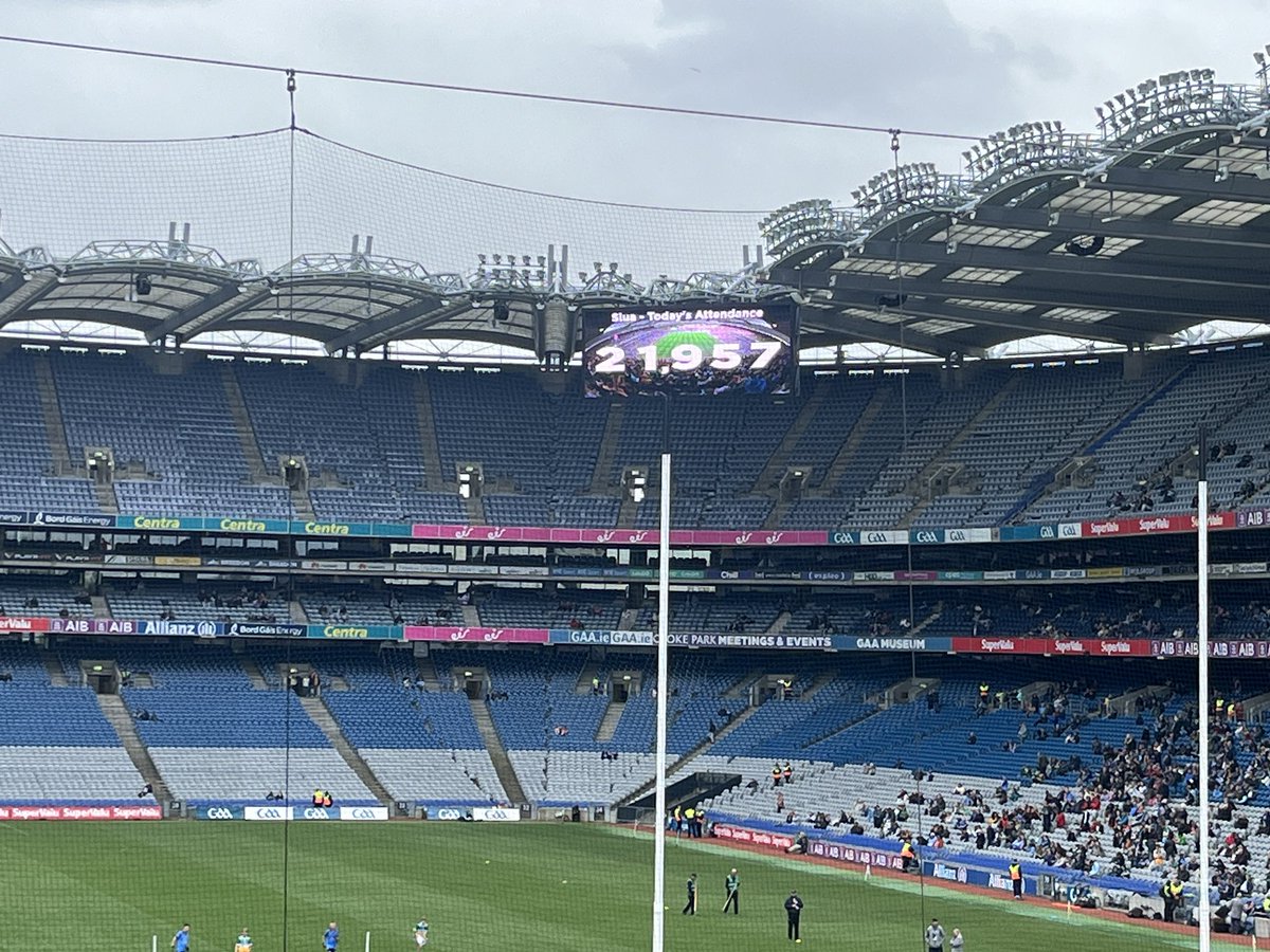 22,000 in Croke Park today with 4 counties involved. Tullamore would have been a better choice for this 2nd game 🫤

#GAA #UpTheDubs #COYBIB #DUBvOFF #Dublin #Offaly