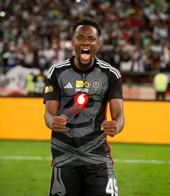 Nigerian Player, Olisa Ndah said the South African League pays more than some European leagues. He also said many South African Players stay in their local league because they are well paid and are comfortable.