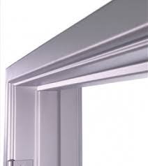 Basimsaid's tweet image. احتياطات تركيب حلوق الأبواب المعدنية:

- يجب تركيب الحلق قبل أعمال اللياسة.
- يفضل أن يتم صب أكتاف خرسانية للباب، حتى يتم تثبيت الحلق جيدا ويقاوم الحركة المستمرة للباب.
- ملئ جانبي الحلق بالجراوت، مع تجنب وضعه بالضلع العلوي.
- ترك فاصل 5 مم بين الحلق والحائط وملؤه بالسيليكون.