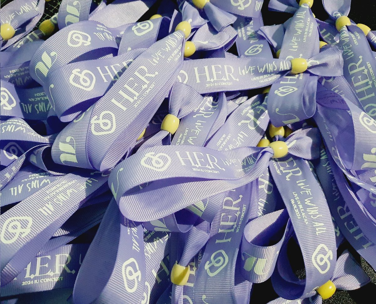 ellemrcl_'s tweet photo. Kamusta mga UBE-KESO girliess ko dyan, nakasecure na ba lahat??

Actual photo of wristband~ https://t.co/mXKcNUJnkD