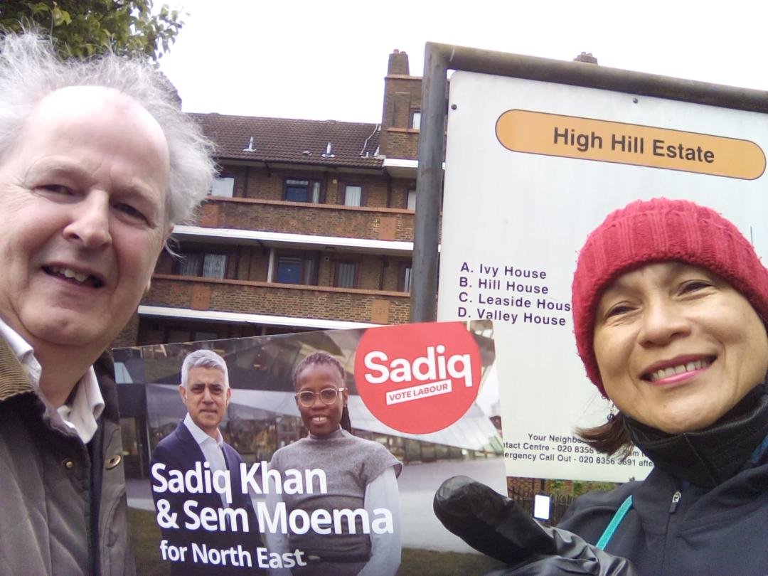 #VoteLabour MAY2ND @LondonLabour @SadiqKhan to continue as @MayorofLondon and @Semakaleng as GLA Cllr : @Springfield_Lab Secretary @sartain_stephen Steve said 'Free School Meals EXTENDED; @TfL Fares FROZEN; MORE Housing ; SAFER Streets; Only @UKLabour supports ordinary Londoners'